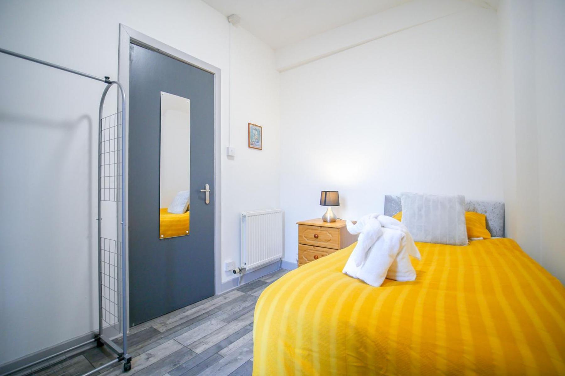 Telford Rd 5 Bedroom House Инвернесс Экстерьер фото